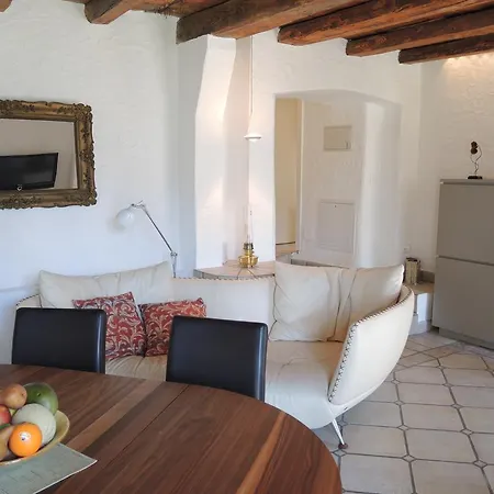 Casa Elena * Brissago